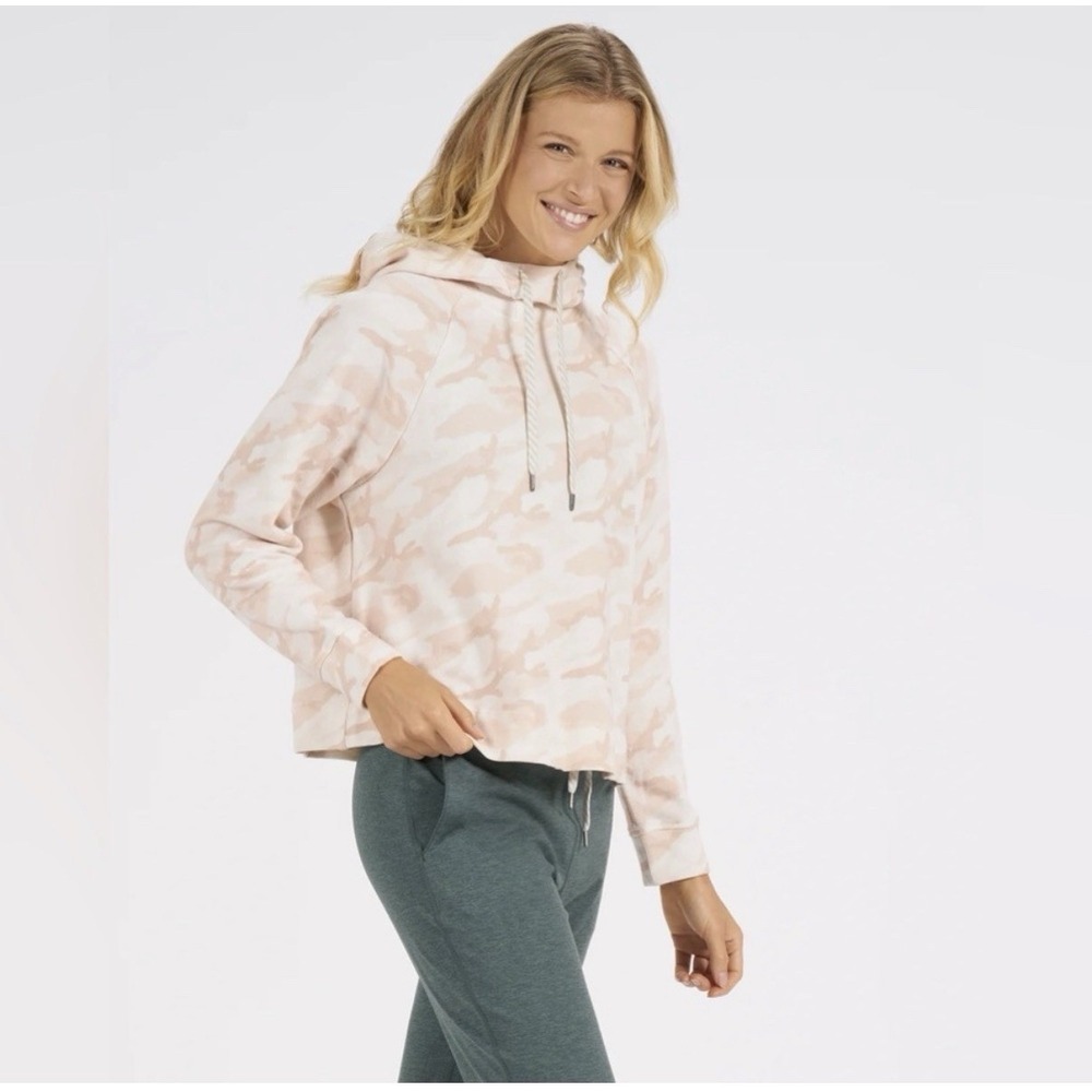 Vuori Halo Essential Hoodie Womens Large Sand Camo Organic Cotton‎ VW238